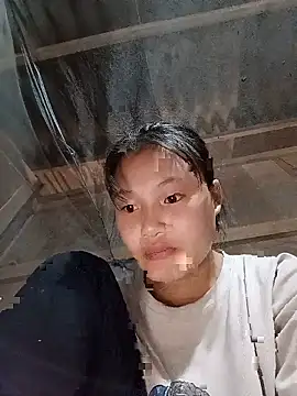 Snapshot of memeto_sexy chatting on 09-24-25, 02:51 memeto sexy online show from 09-24-25, 02:51