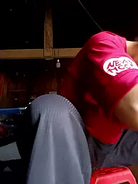 Snapshot of memeto_sexy chatting on 10-19-25, 01:41 memeto sexy online show from 10-19-25, 01:41