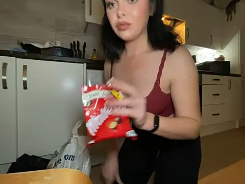 FrancescaXO online show from 03-15-26, 08:38