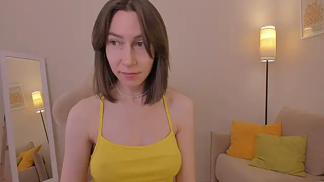GoodGlamorGirl online show from 04-22-26, 03:35