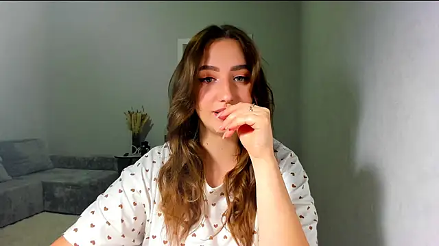 Wise Bunny online show from 02-14-26, 11:32