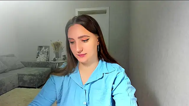 Wise Bunny online show from 06-12-26, 05:54
