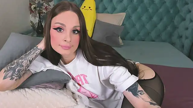 NaughtyLoryy online show from 11-05-25, 09:12