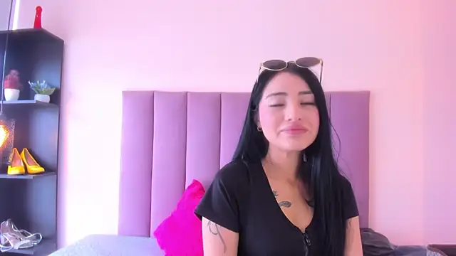 violet myerrs online show from 12-02-25, 03:14