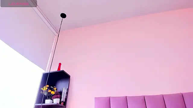 violet myerrs online show from 04-10-26, 01:07