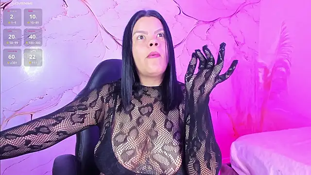 Iamlola  online show from 02-22-26, 03:20