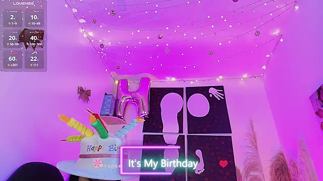 Iamlola  online show from 12-20-25, 04:10