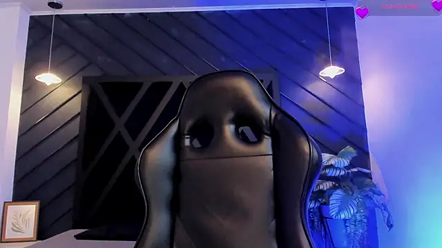 zoe martins  online show from 02-05-26, 05:31