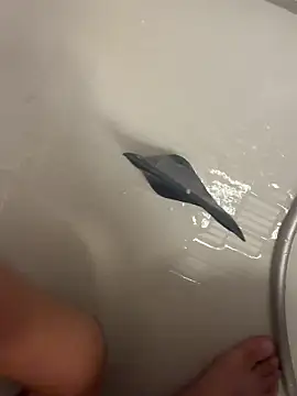 Snapshot of siohuki-debu chatting on 09-28-25, 03:19 siohuki-debu online show from 09-28-25, 03:19