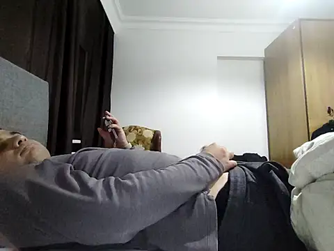 kocasosisli online show from 11-29-25, 09:59