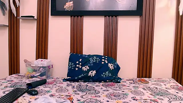 Snapshot of kimberly18cute chatting on 02-03-26, 01:05 kimberly18cute online show from 02-03-26, 01:05