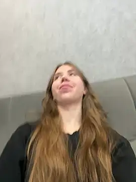 EvaAkins online show from 03-20-26, 03:13