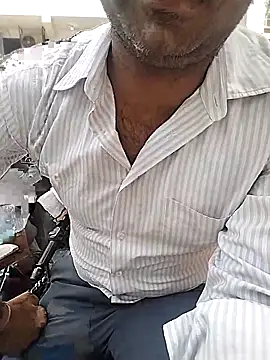 Dickdelhi online show from 09-15-25, 05:52