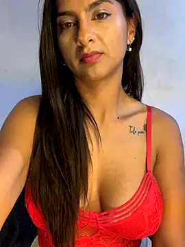 chicachocolate01 online show from 10-20-25, 04:36