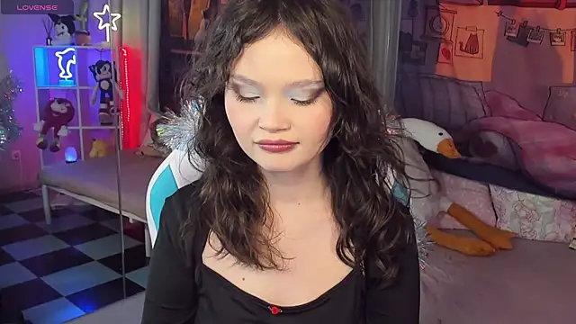 EmilyChaves online show from 01-06-26, 08:18