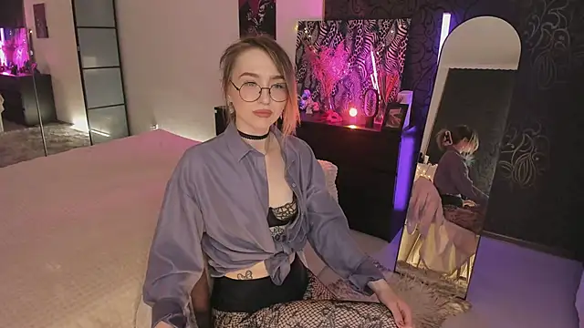 Annie Leone online show from 05-03-26, 07:39