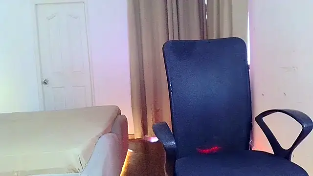 Mini Meera online show from 07-12-26, 11:44