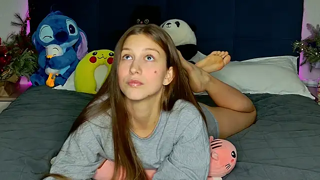 MissEmilyMiller online show from 01-12-26, 07:31