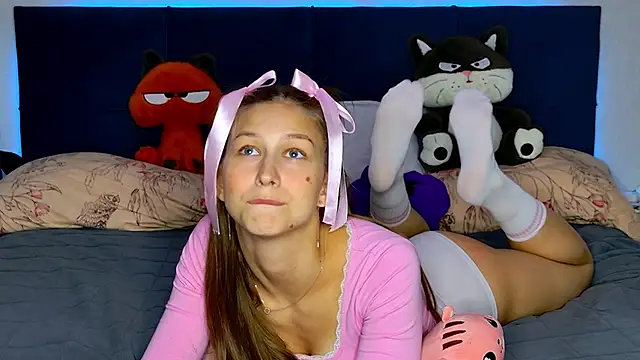 MissEmilyMiller online show from 04-02-26, 08:26