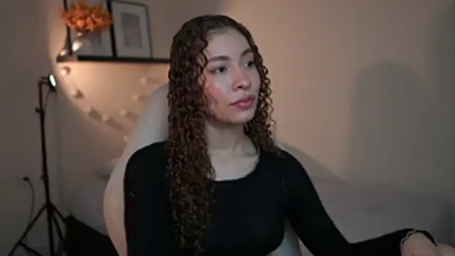 isabella-garcia- online show from 02-11-26, 02:55