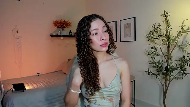 isabella-garcia- online show from 04-26-26, 01:25