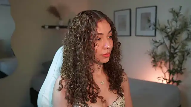 isabella-garcia- online show from 03-19-26, 02:22