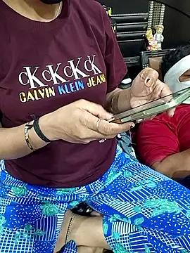 Snapshot of dollysapna1 chatting on 02-19-26, 06:49 dollysapna1 online show from 02-19-26, 06:49