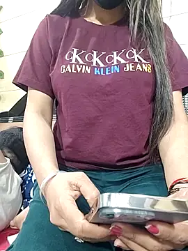 Snapshot of dollysapna1 chatting on 01-18-26, 06:00 dollysapna1 online show from 01-18-26, 06:00