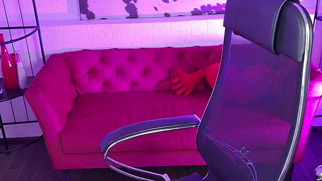 AuroraWrenfield online show from 03-17-26, 01:30