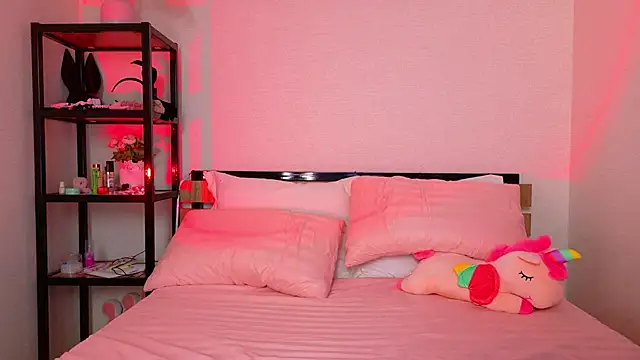 Snapshot of daddy_digger chatting on 12-02-25, 01:39 daddy digger online show from 12-02-25, 01:39