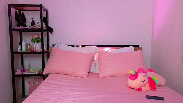 Snapshot of daddy_digger chatting on 10-13-25, 01:29 daddy digger online show from 10-13-25, 01:29