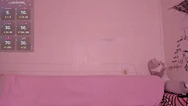 Lil Foxy9 online show from 07-07-26, 03:15