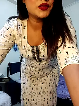 alexa cam44 online show from 02-18-26, 08:27