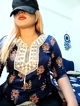 alexa cam44 online show from 04-17-26, 08:11