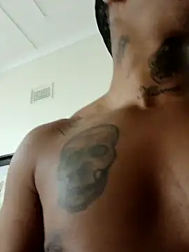 Snapshot of Bedroom_Gangster007 chatting on 10-09-25, 07:14 Bedroom Gangster007 online show from 10-09-25, 07:14