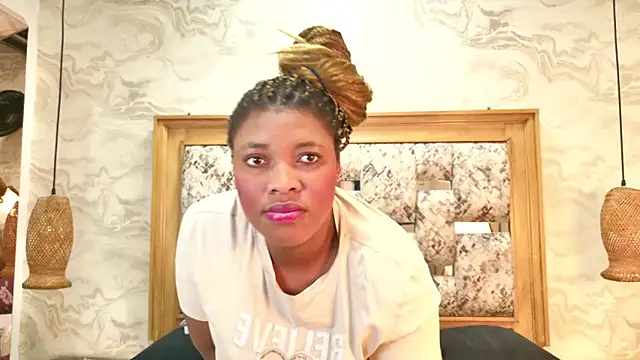 ZOLEY WATSON online show from 03-01-26, 03:06