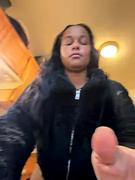 yummy0322 online show from 11-12-25, 12:20