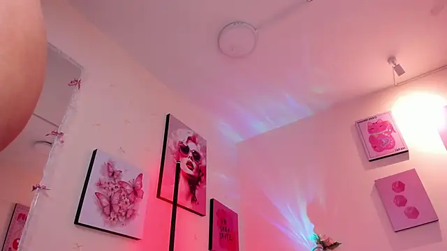 Snapshot of Camila_Rivers chatting on 02-20-26, 06:26 Camila Rivers online show from 02-20-26, 06:26