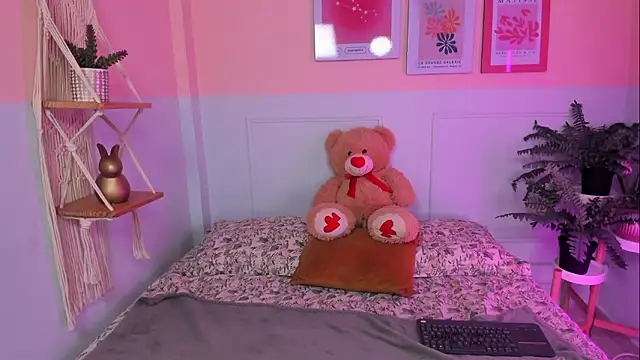 Camila Rivers online show from 03-11-26, 04:28