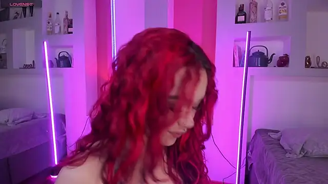 Camila Rivers online show from 05-10-26, 04:42