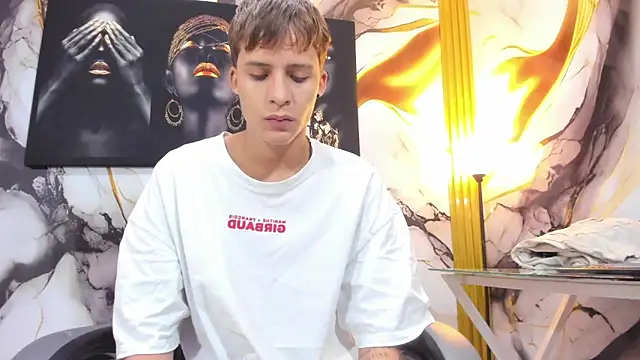 mono blonde online show from 06-27-26, 11:27