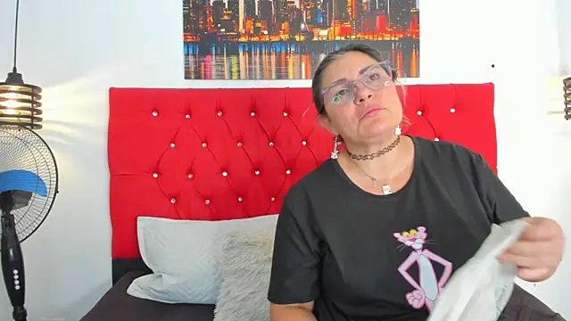 carolinacrus01 online show from 02-17-26, 03:20