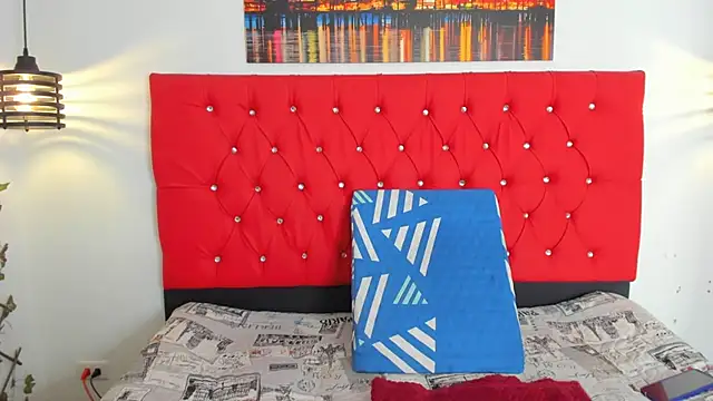 carolinacrus01 online show from 09-23-25, 03:19