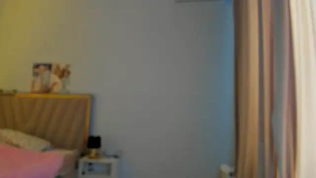 Snapshot of miko_moonn chatting on 10-12-25, 04:03 miko moonn online show from 10-12-25, 04:03