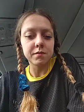 Eveline Beauty Kitty online show from 09-27-25, 12:11