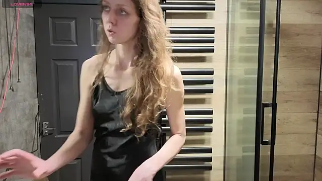 Eveline Beauty Kitty online show from 02-27-26, 09:47