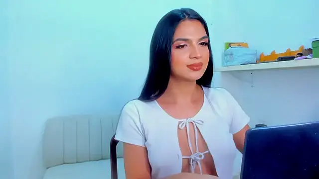 ISA BELLA VZL online show from 04-01-26, 10:50