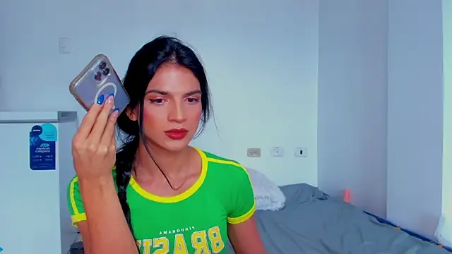 ISA BELLA VZL online show from 02-05-26, 04:36