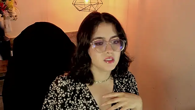 LiLLiAnderson online show from 11-14-25, 11:25