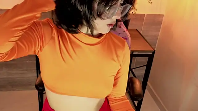 LiLLiAnderson online show from 10-11-25, 11:44